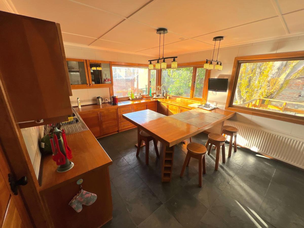 푼타아레나스 Incredible Downtown Duplex With Interior Backyard 아파트 외부 사진