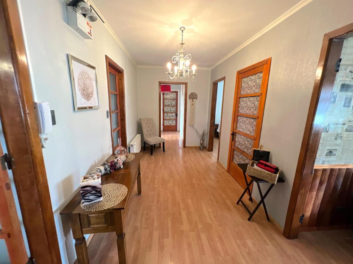 푼타아레나스 Incredible Downtown Duplex With Interior Backyard 아파트 외부 사진